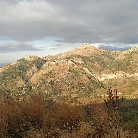 Casa Dell'oleandro Gallodoro