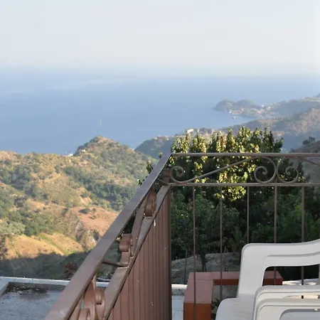 Casa Dell'oleandro 公寓 *