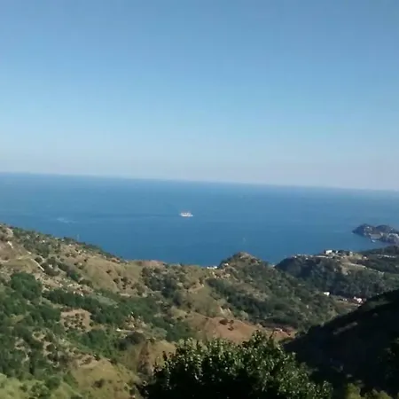 Casa Dell'oleandro Gallodoro