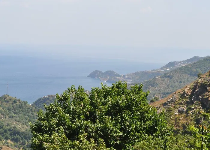 Casa Dell'oleandro Gallodoro